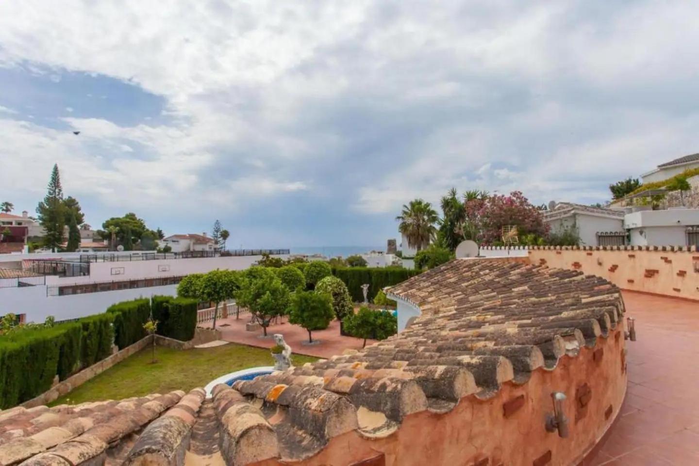 Summer Offers! Fabulous Luxury Villa Near The Beach Sleeps 8 Benalmadena Bagian luar foto