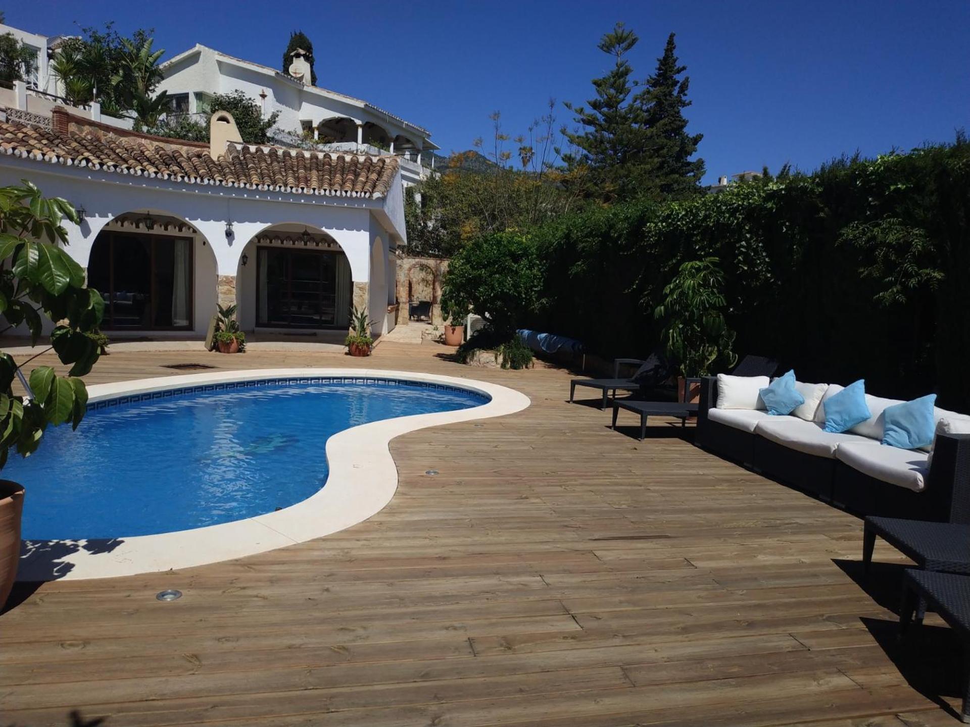 Summer Offers! Fabulous Luxury Villa Near The Beach Sleeps 8 Benalmadena Bagian luar foto