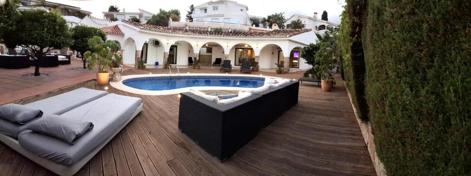 Summer Offers! Fabulous Luxury Villa Near The Beach Sleeps 8 Benalmadena Bagian luar foto