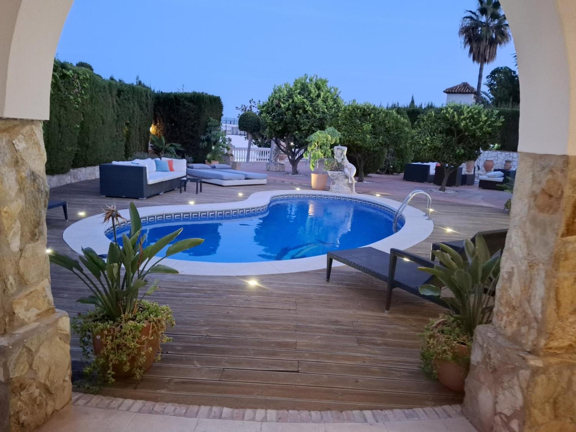 Summer Offers! Fabulous Luxury Villa Near The Beach Sleeps 8 Benalmadena Bagian luar foto